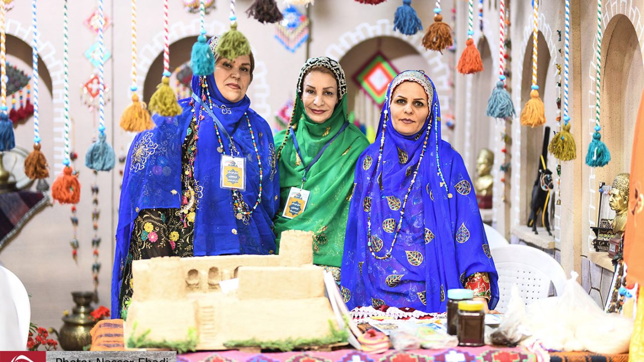 گزارش تصویری از هشتمین جشنواره اقوام ایران زمین در شهرک بعثت بندر ماهشهر