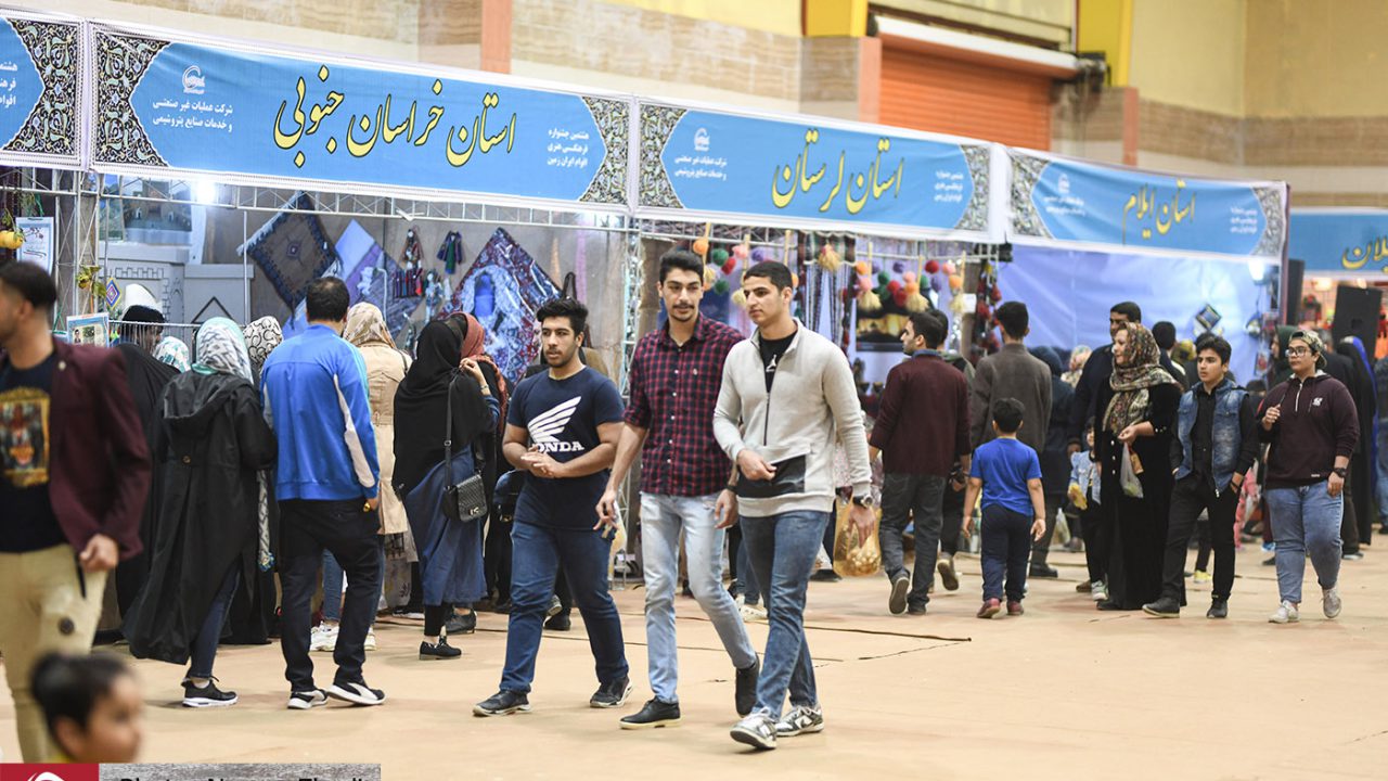 گزارش تصویری از هشتمین جشنواره اقوام ایران زمین در شهرک بعثت بندر ماهشهر